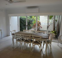 Noosa Entrance Waterfront Resort - Holiday Byron Bay