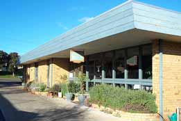 Grosvenor Motel - Holiday Byron Bay 0