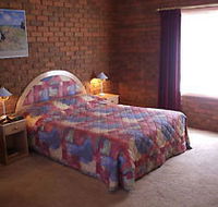 The Charles Sturt Motor Inn - Holiday Byron Bay