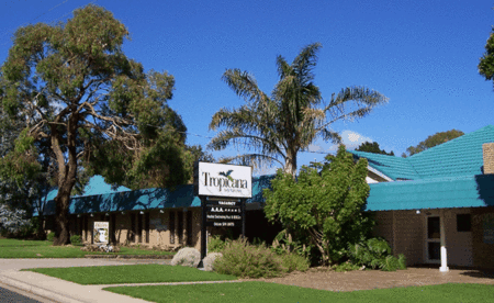 The Tropicana Motor Inn - Holiday Byron Bay