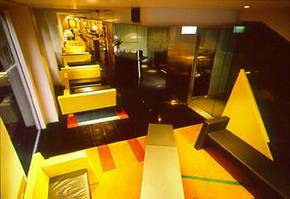 Adelphi Hotel - Holiday Byron Bay 1