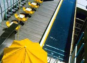 Adelphi Hotel - Holiday Byron Bay 3