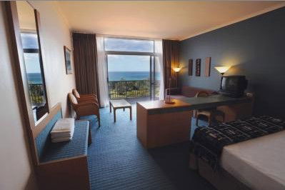 Absolute Beachfront Opal Cove Resort - Holiday Byron Bay 1
