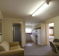 Araluen Motor Lodge - Holiday Byron Bay