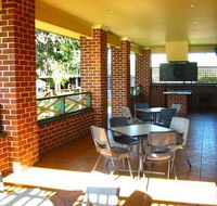 Cobargo Hotel Motel - Holiday Byron Bay