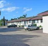 Hanging Rock Family Motel - Holiday Byron Bay