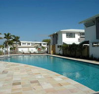 Coolum Villas - Holiday Byron Bay