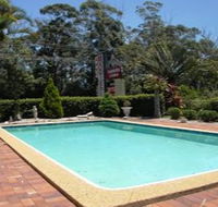 Beerwah Glasshouse Mountains Motel - Holiday Byron Bay