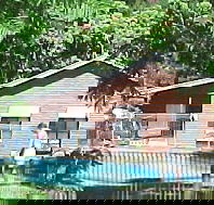 Glass House Mountains Holiday Village - Holiday Byron Bay