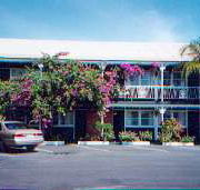 Mineral Sands Motel - Holiday Byron Bay