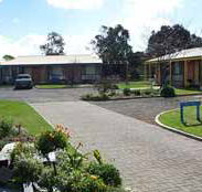 Milang Lakes Motel - Holiday Byron Bay