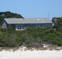 Island Beach Escape - Holiday Byron Bay