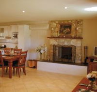 Sherwood Cottages Country Retreat - Holiday Byron Bay