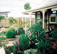 Schoolhouse Cottage - Holiday Byron Bay