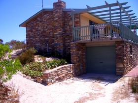 Kangaroo Island Beach Retreat - Holiday Byron Bay 0
