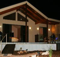 Pike River Luxury Villas - Holiday Byron Bay