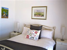 ArtWine Cottages - Holiday Byron Bay 0