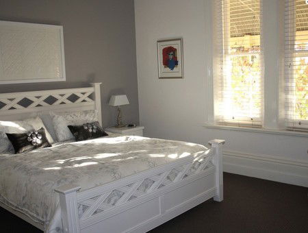 ArtWine Cottages - Holiday Byron Bay 1