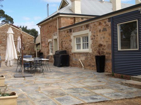 ArtWine Cottages - Holiday Byron Bay 3