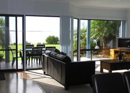 Mariner's Cay Apartments - Holiday Byron Bay 1