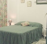 Frangipanni Bed and Breakfast - Holiday Byron Bay