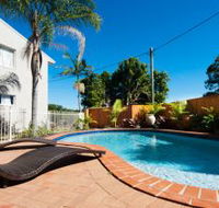 Noosa Sun Motel - Holiday Byron Bay