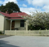 McIntosh Cottages - Holiday Byron Bay