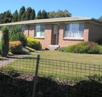 Sheffield Pioneer Holiday Units - Holiday Byron Bay
