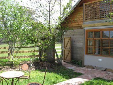 Amble Inn Cottage - Holiday Byron Bay 0