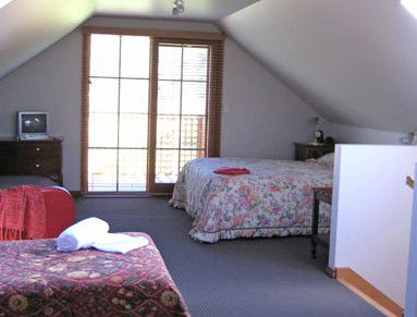 Amble Inn Cottage - Holiday Byron Bay 4