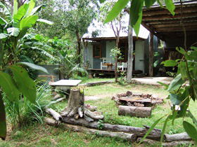 Ride On Mary Bush Cabin Adventure Stay - Holiday Byron Bay 0