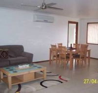 Shoalhaven Serviced Apartments - Keft Avenue - Holiday Byron Bay