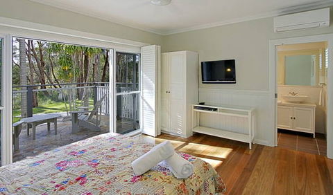 Away On Belongil Fields - Holiday Byron Bay 2