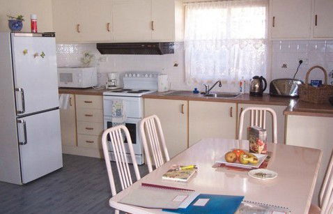 Azalea Cottage - Holiday Byron Bay 0