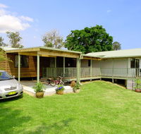 Cedar Grove Farmstay - Holiday Byron Bay