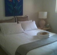 Absolute Beachfront Manly Bed and Breakfast - Holiday Byron Bay