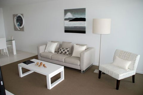 Echelon Apartments Yeppoon - Holiday Byron Bay 5