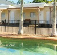 Ned Kellys Motel - Holiday Byron Bay
