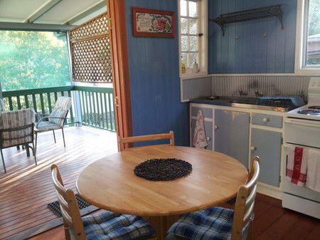 Auckland Street Queenslander - Holiday Byron Bay 2