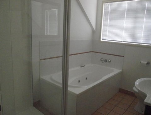 Aliana - Holiday Home - Holiday Byron Bay 6