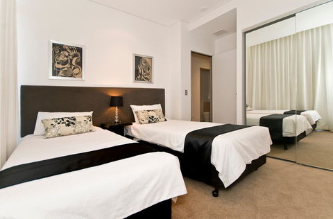 Ambience On Burleigh Beach - Holiday Byron Bay 10