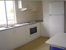 Affordable Accommodation Proserpine - Holiday Byron Bay 5