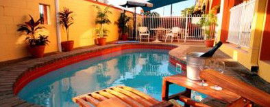 Cedar Lodge Motel - Holiday Byron Bay 1