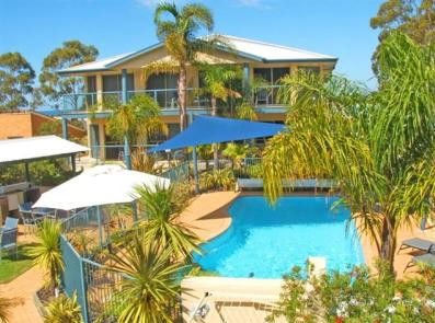 Sorrento Luxury Apartments - Holiday Byron Bay 3