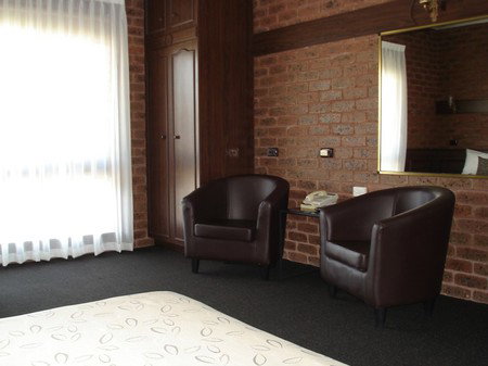 Albury Townhouse - Holiday Byron Bay 3