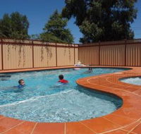 Peppinella Motel - Holiday Byron Bay