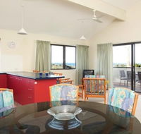 Peregian Court Resort - Holiday Byron Bay