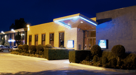 Club Laverton Motel - Holiday Byron Bay