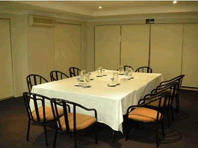 Quality CKS Sydney Airport Hotel - Holiday Byron Bay 2