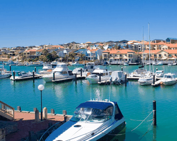 Mindarie Marina - Holiday Byron Bay